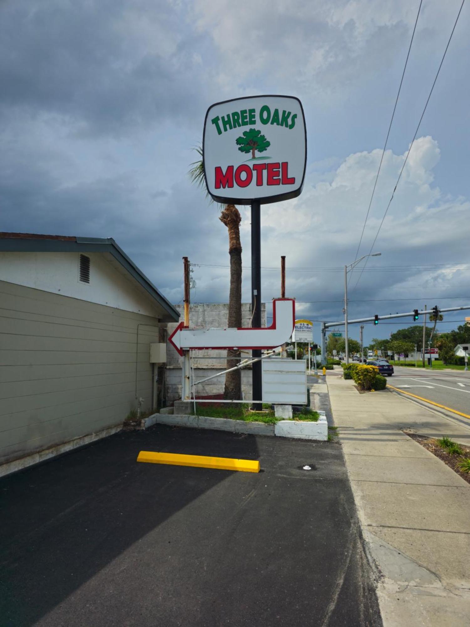 Three Oaks Motel - Titusville Exterior foto